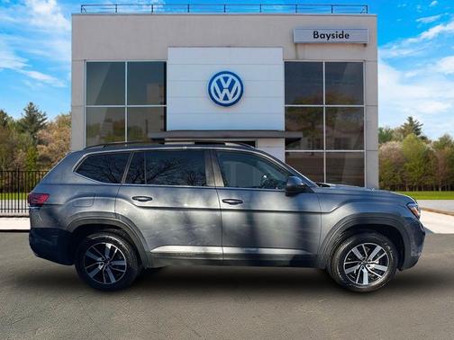 2022 Volkswagen Atlas 2.0T SE