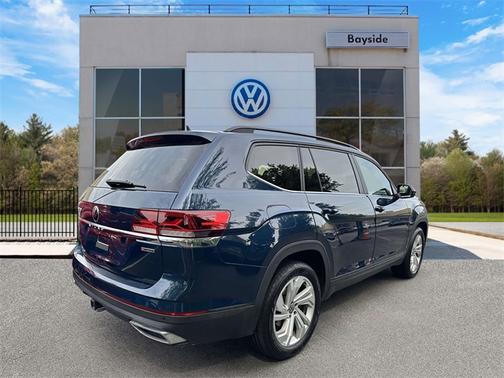 2022 Volkswagen Atlas 3.6 SE w/ Technology
