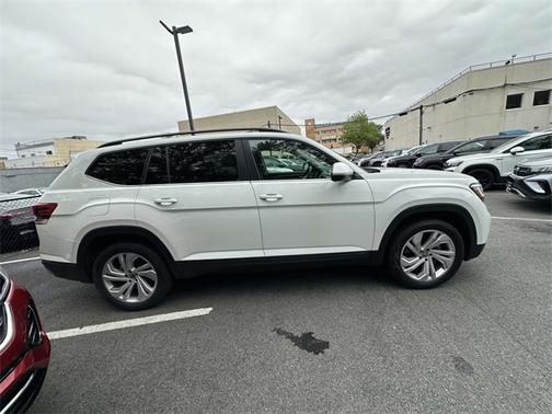 2022 Volkswagen Atlas 3.6 SE w/ Technology