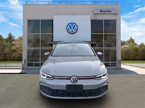 2023 Volkswagen Golf GTI 2.0T Autobahn