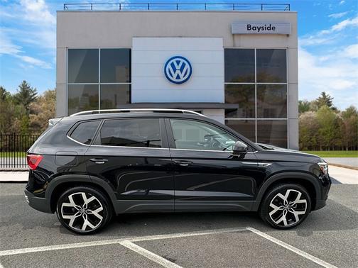 2022 Volkswagen Taos 1.5T SEL