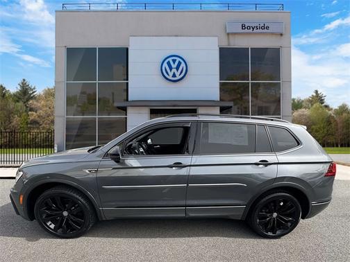 2021 Volkswagen Tiguan 2.0T SE R-Line Black