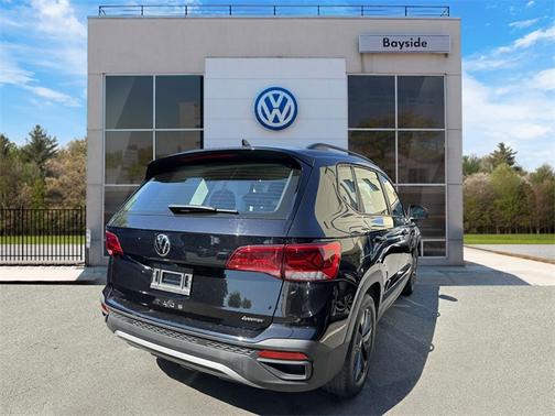 2022 Volkswagen Taos 1.5T S