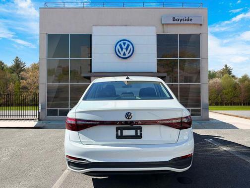 Pure White 2025 Volkswagen Jetta 1.5T S