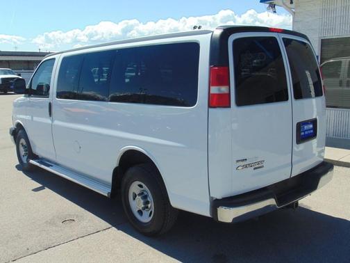 2011 Chevrolet Express 3500 LT