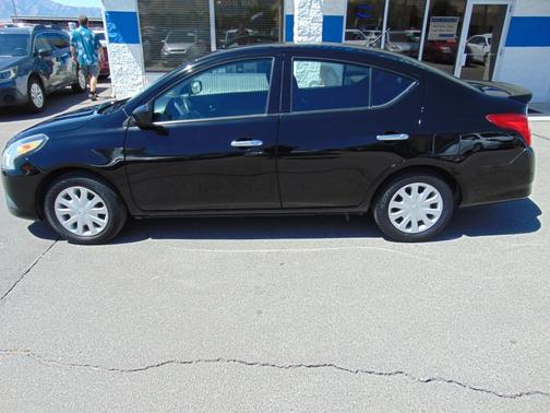2019 Nissan Versa