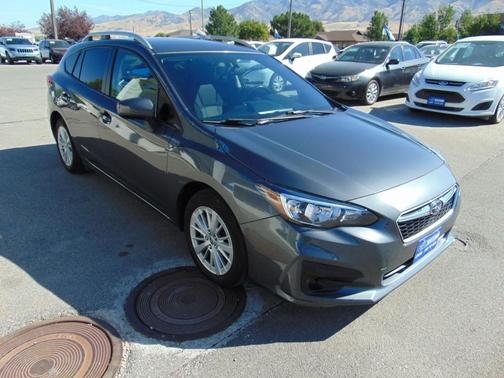 2018 Subaru Impreza 2.0i Premium