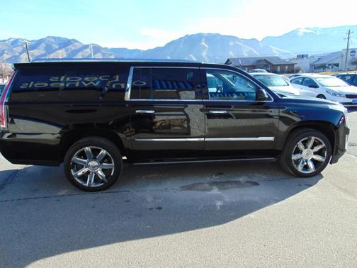 2015 Cadillac Escalade ESV Premium