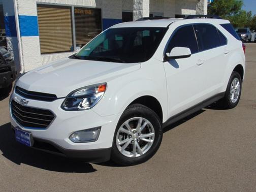 White 2017 Chevrolet Equinox