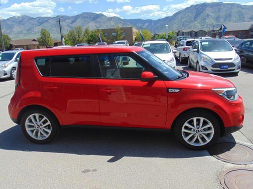 2019 Kia Soul +