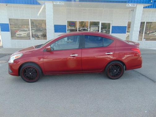 2018 Nissan Versa