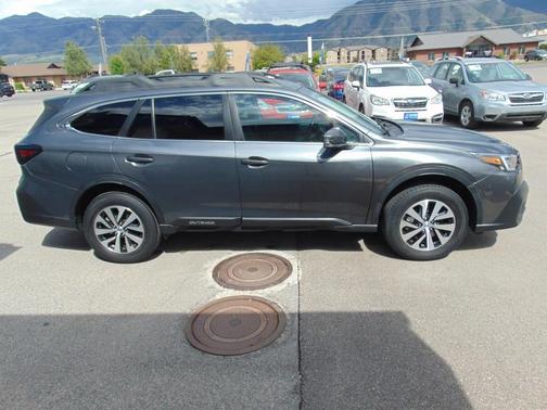 Magnetite Gray Metallic 2020 Subaru Outback Premium
