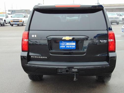 2016 Chevrolet Suburban LT