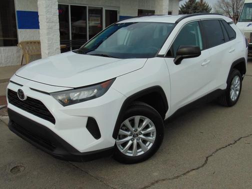 2021 Toyota RAV4 LE