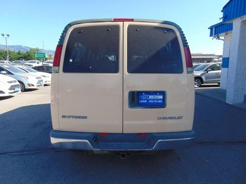 2002 Chevrolet Express 3500