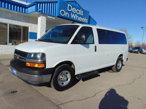 2018 Chevrolet Express 3500 LT