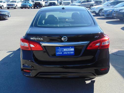 2018 Nissan Sentra SV