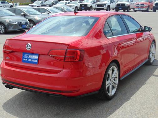 2017 Volkswagen Jetta GLI