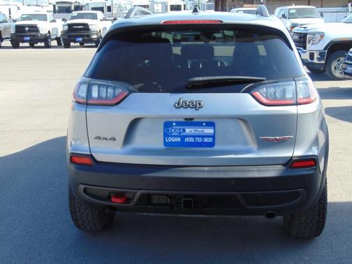 2021 Jeep Cherokee Trailhawk