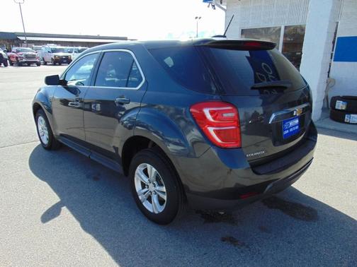2017 Chevrolet Equinox LS