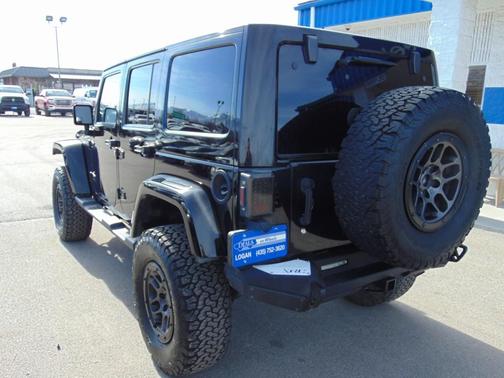 2012 Jeep Wrangler Unlimited Sahara