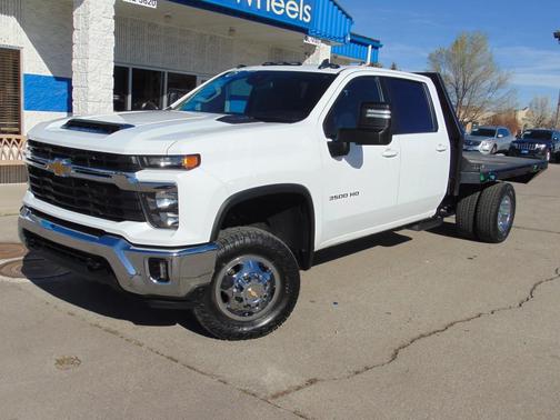 2024 Chevrolet Silverado 3500 LT