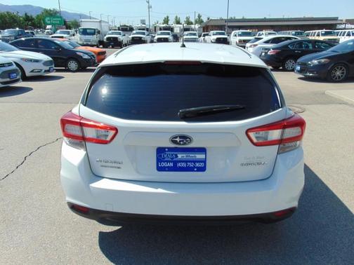 2018 Subaru Impreza 2.0i