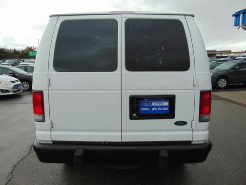 2013 Ford E250 