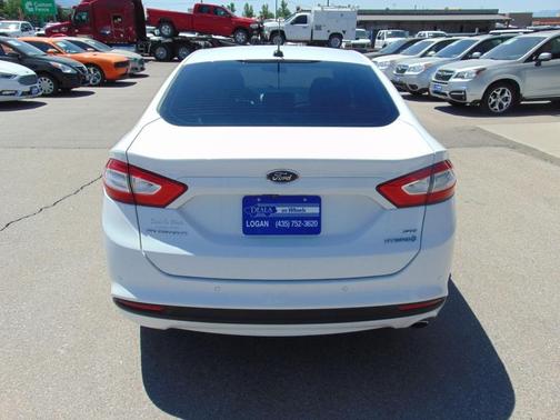 2013 Ford Fusion Hybrid SE