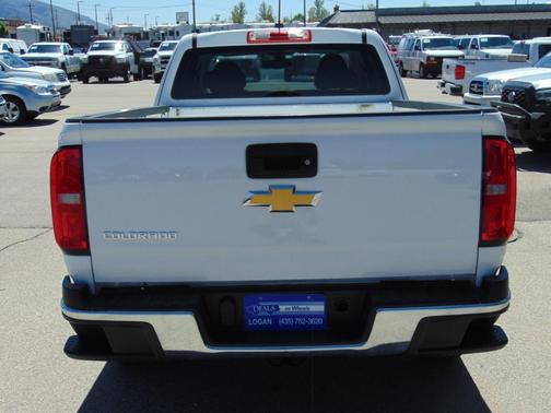 White 2016 Chevrolet Colorado WT