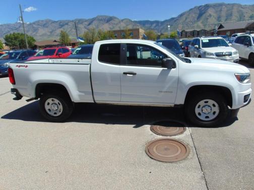 White 2016 Chevrolet Colorado WT