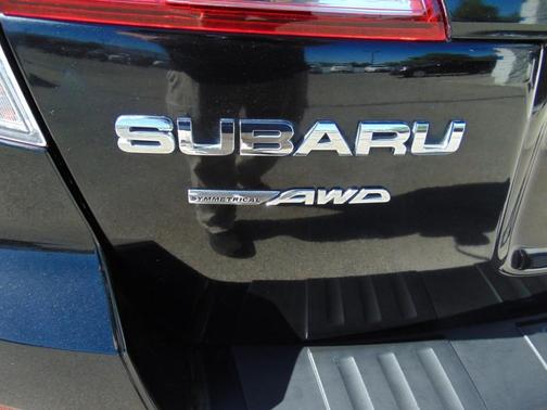 Crystal Black Silica 2013 Subaru Outback 2.5i Limited
