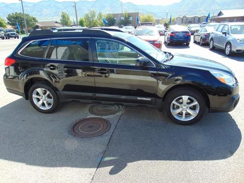 Crystal Black Silica 2013 Subaru Outback 2.5i Limited