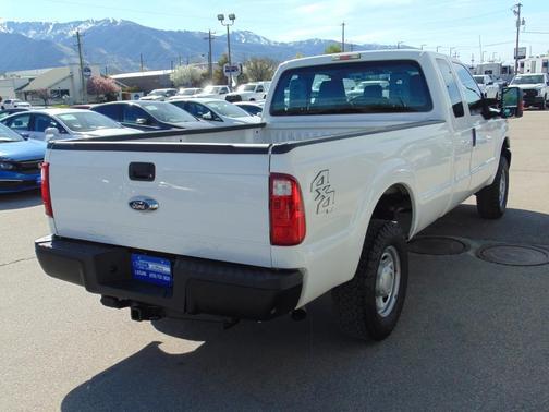 White 2013 Ford F-250 Super Duty