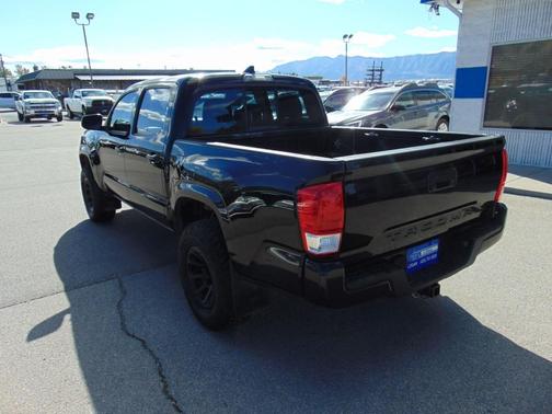 2016 Toyota Tacoma 