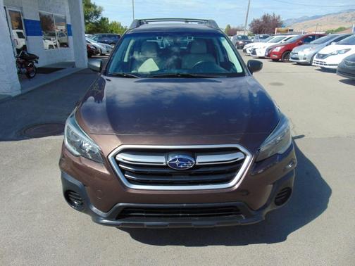 2019 Subaru Outback 2.5i