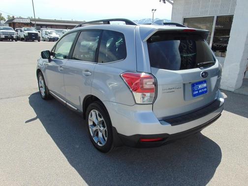 2017 Subaru Forester 2.5i Touring