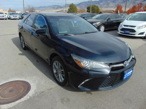 2017 Toyota Camry 