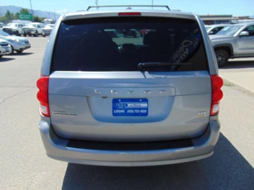 Silver 2018 Dodge Grand Caravan GT