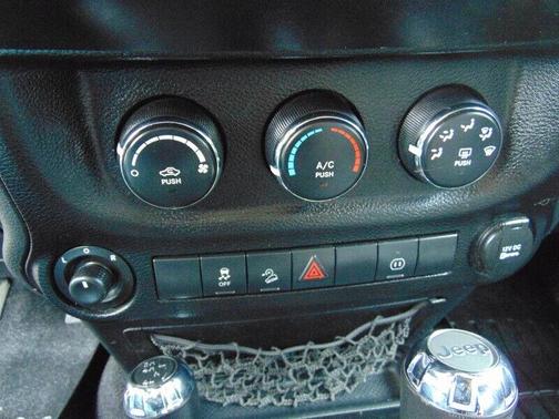 2011 Jeep Wrangler Unlimited Rubicon