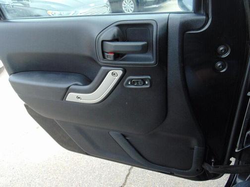 2011 Jeep Wrangler Unlimited Rubicon