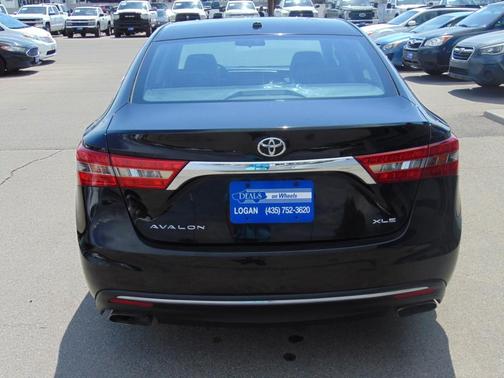 2016 Toyota Avalon