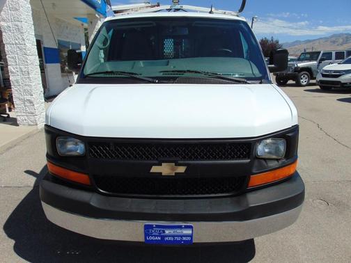 White 2014 Chevrolet Express 2500 Work Van