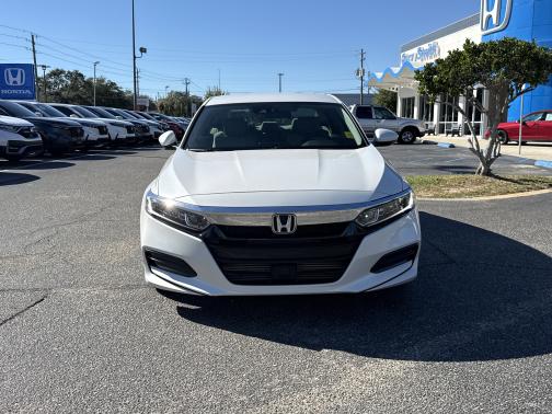 2020 Honda Accord 