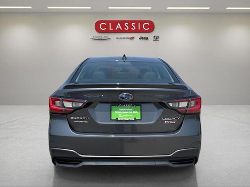 2022 Subaru Legacy Sport