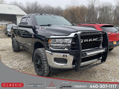 2022 RAM 2500 Big Horn Crew Cab 4x4 6'4' Box