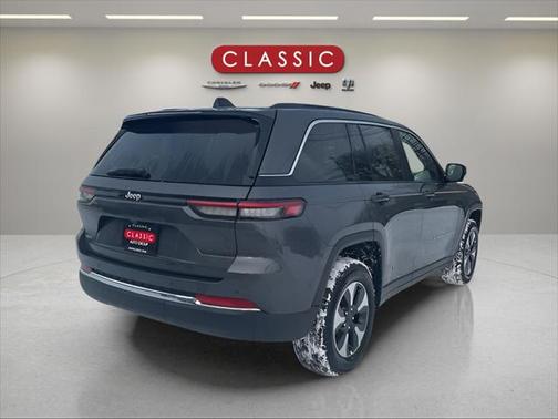 2025 Jeep Grand Cherokee 4xe Base