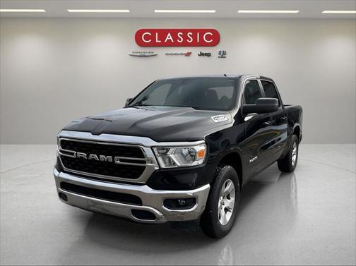 2022 RAM 1500 Big Horn Crew Cab 4x4 57' Box