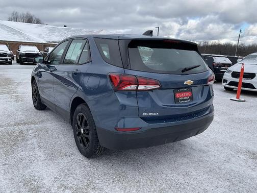 2024 Chevrolet Equinox LS