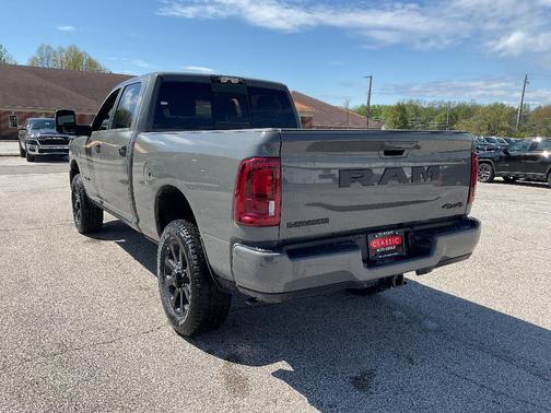 Ceramic Gray Clearcoat 2026 RAM 2500 Laramie Crew Cab 4x4 6'4' Box